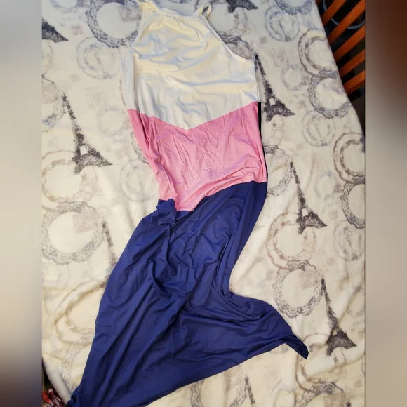 Shop Basic Long Dress - Picture 4 of 11